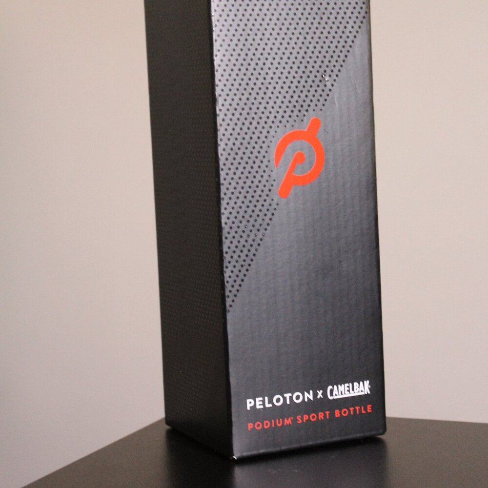 Peloton x Camelback Premium Exercise Workout Water Bottle Cycling Nike Running